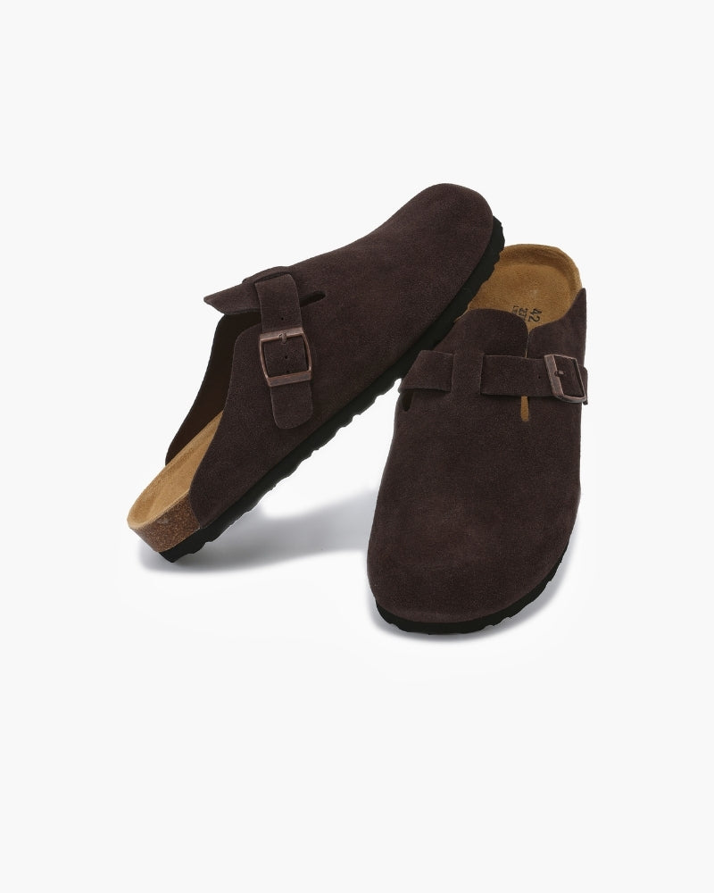 Suede clogs