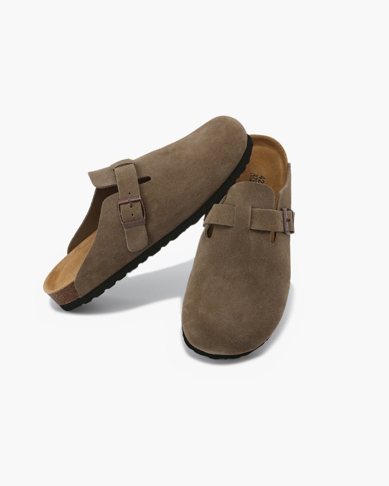 Suede clogs