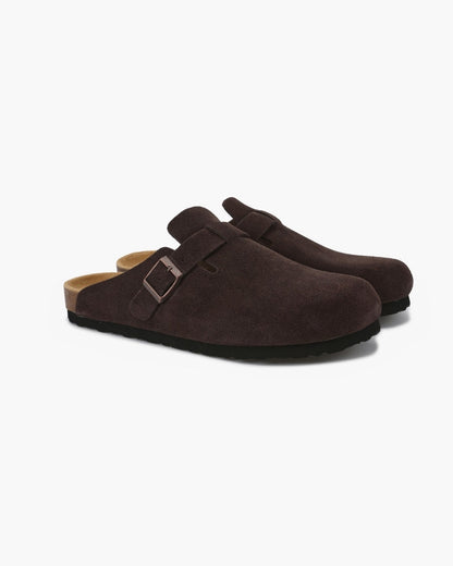 Suede clogs